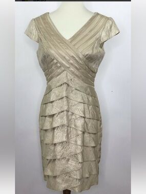 Adrianna Papell V-Neck gold cocktail Dress SZ 18 semi formal.